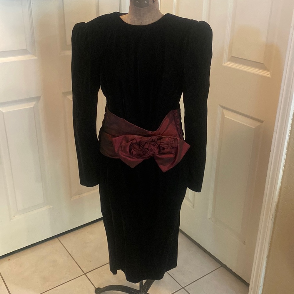 Black velvet dress with burgundy sash